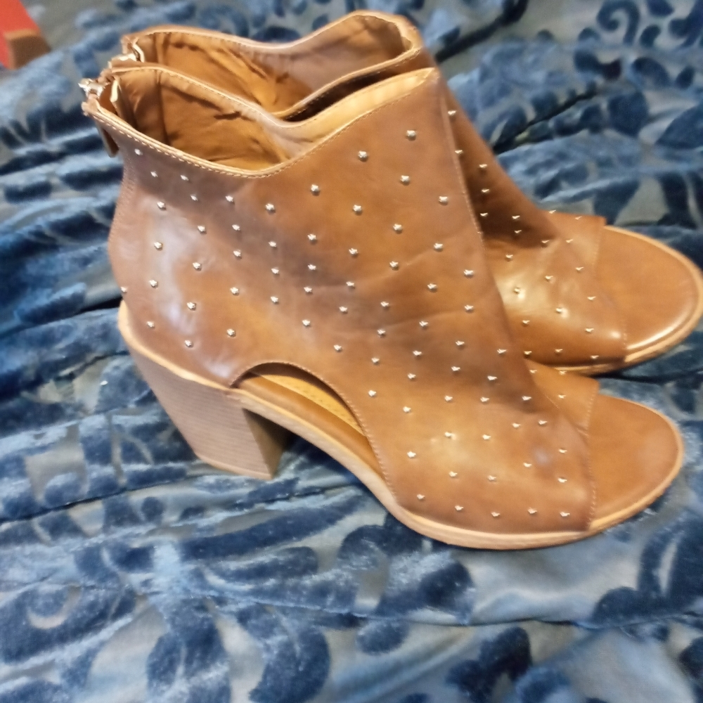 Women boots